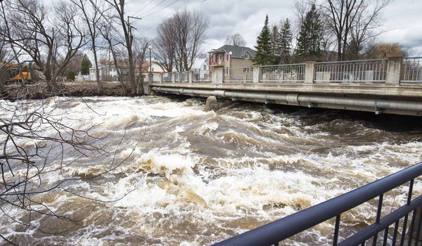 L'eau et la rivière du Nord sous haute surveillance à Saint-Jérôme