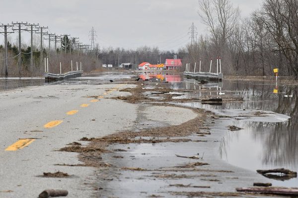 La route 158 a été inondée au printemps 2019. Photo par Alain St-Jean
