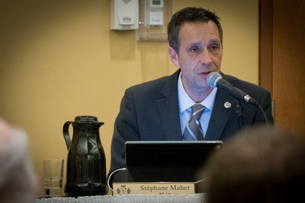 Le maire de Saint-Jérôme Stéphane Maher accusé par Élections Québec