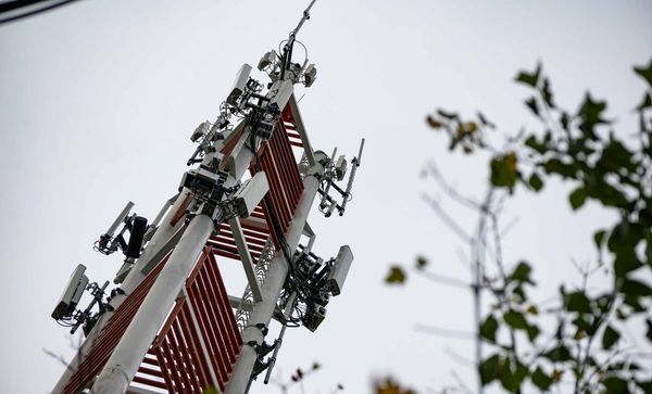 Non, on ne vient pas de prouver que le téléphone cellulaire cause le cancer