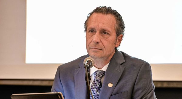 Le maire de Saint-Jérôme refuse d'expliquer pourquoi l'avis légal sur le BIPA est caviardé