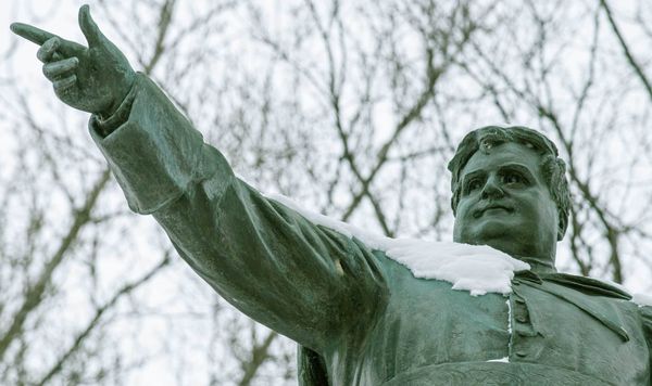 Ville sympathique, jolie, pleine de potentiel, cherche dirigeant·e intègre et rassembleur·se