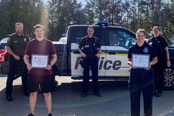 Un homme de Saint-Sauveur sauvé par l'action rapide des policiers de la SQ des Pays-d'en-Haut