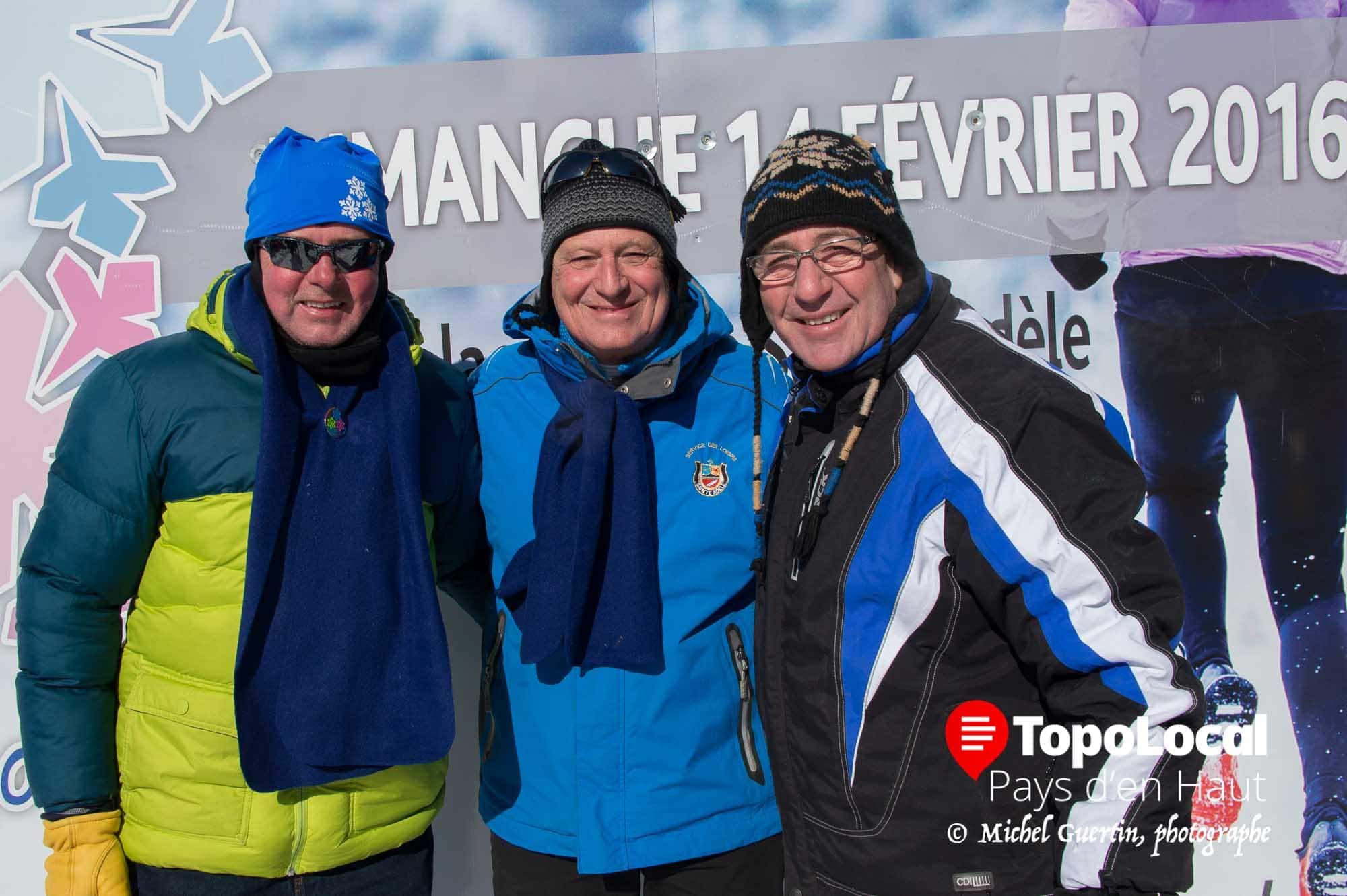 OK, il y avait les huit filles des « Sa'Coches » qui faisaient un beau travail, mais il ne faut pas oublier l'aide de Serge Rioux, Christian nadeau et Daniel Tremblay