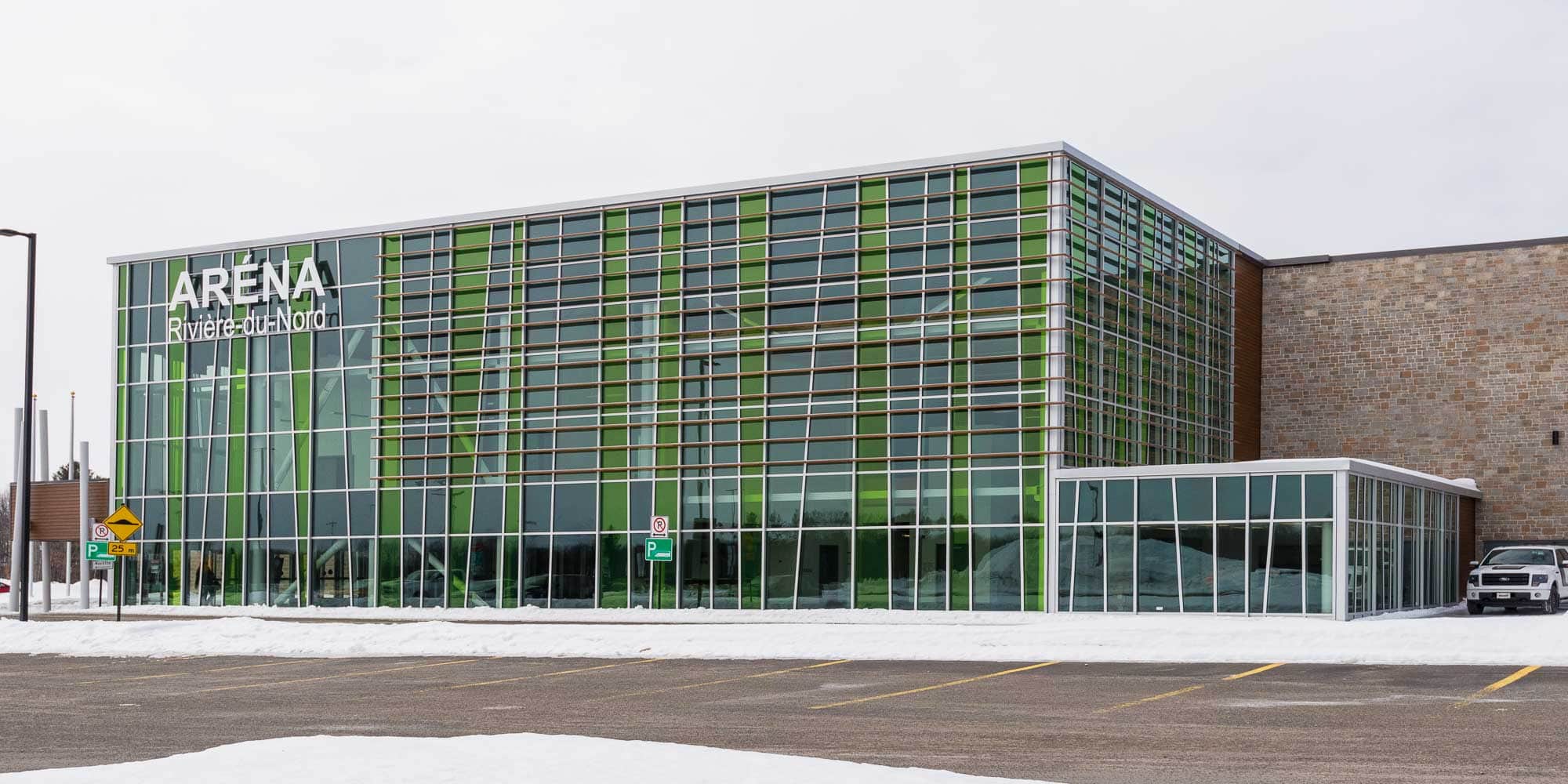 Il y avait une forêt là où il y a maintenant un aréna, espéré depuis plusieurs années pour Saint-Jérôme et ses environs.