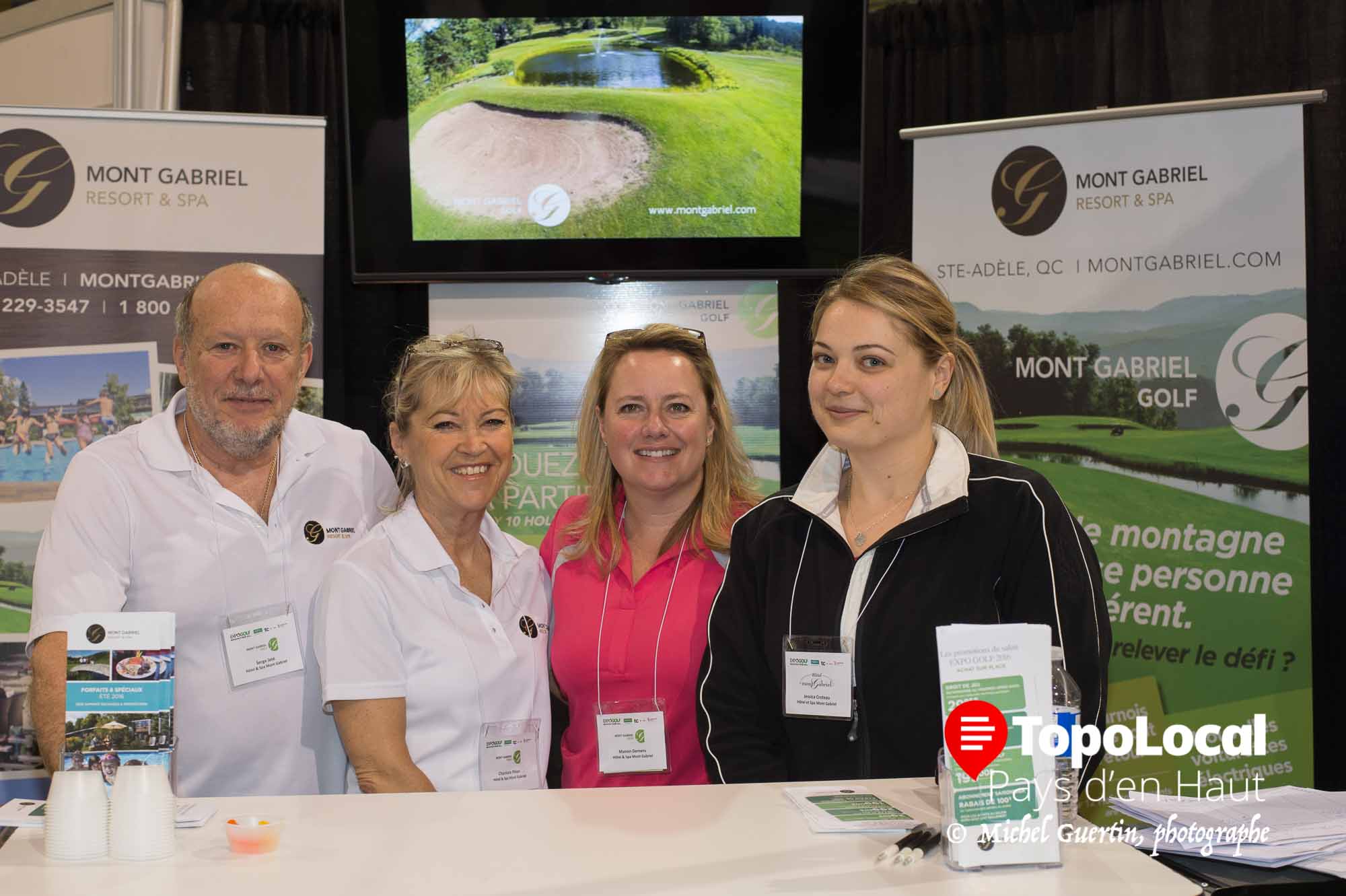 Les gens du golf et de l'hôtel du Mont-Gabriel, soient Serge Jeté, Chantale Filion, Manon demers et Jessica Croteau avaient plusieurs forfaits à offrir.