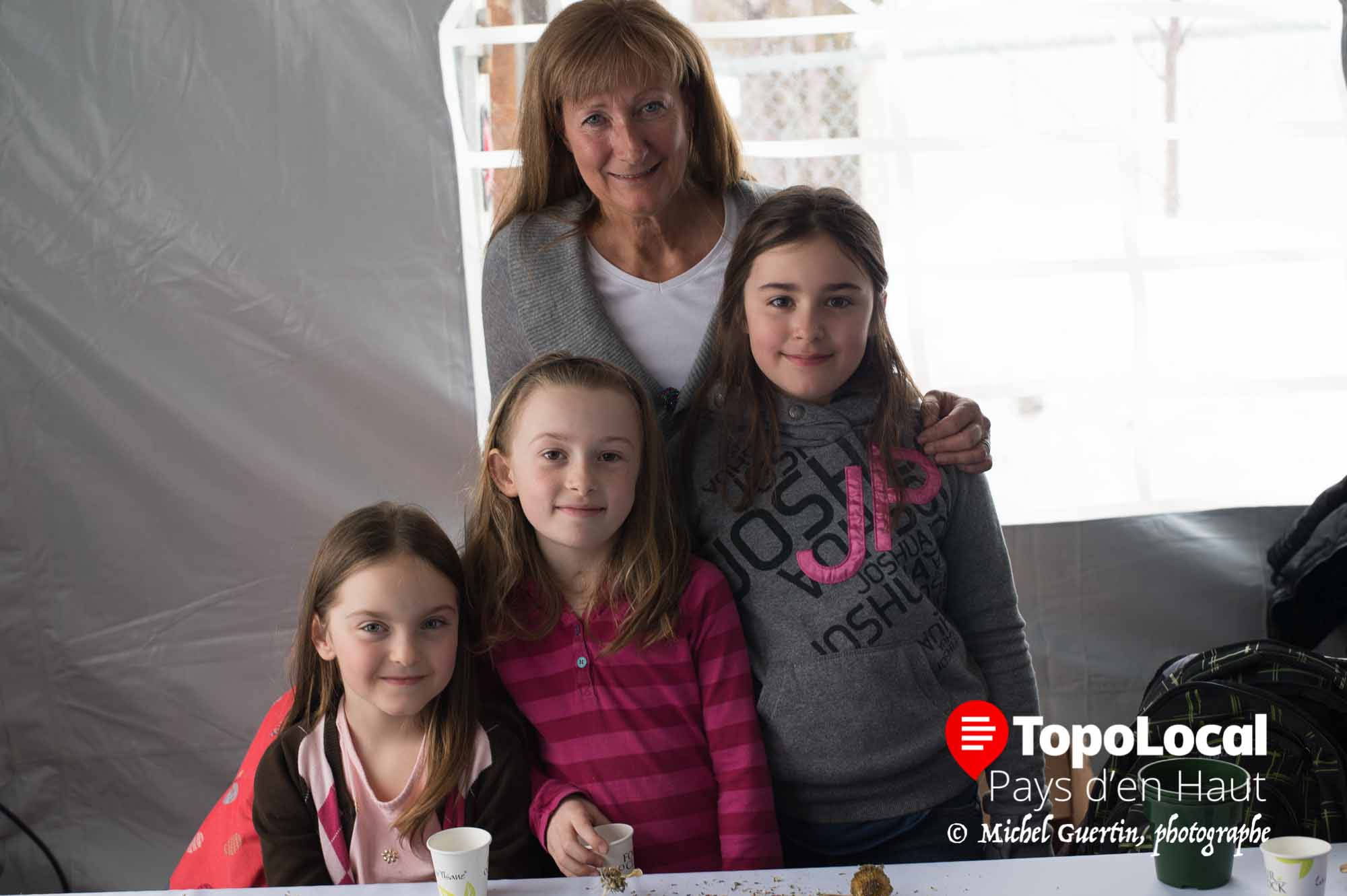 Parmi les nombreux projets soumis par les jeunes entrepreneurs du primaire, le projet : les jardins des petits pouces verts de l'école