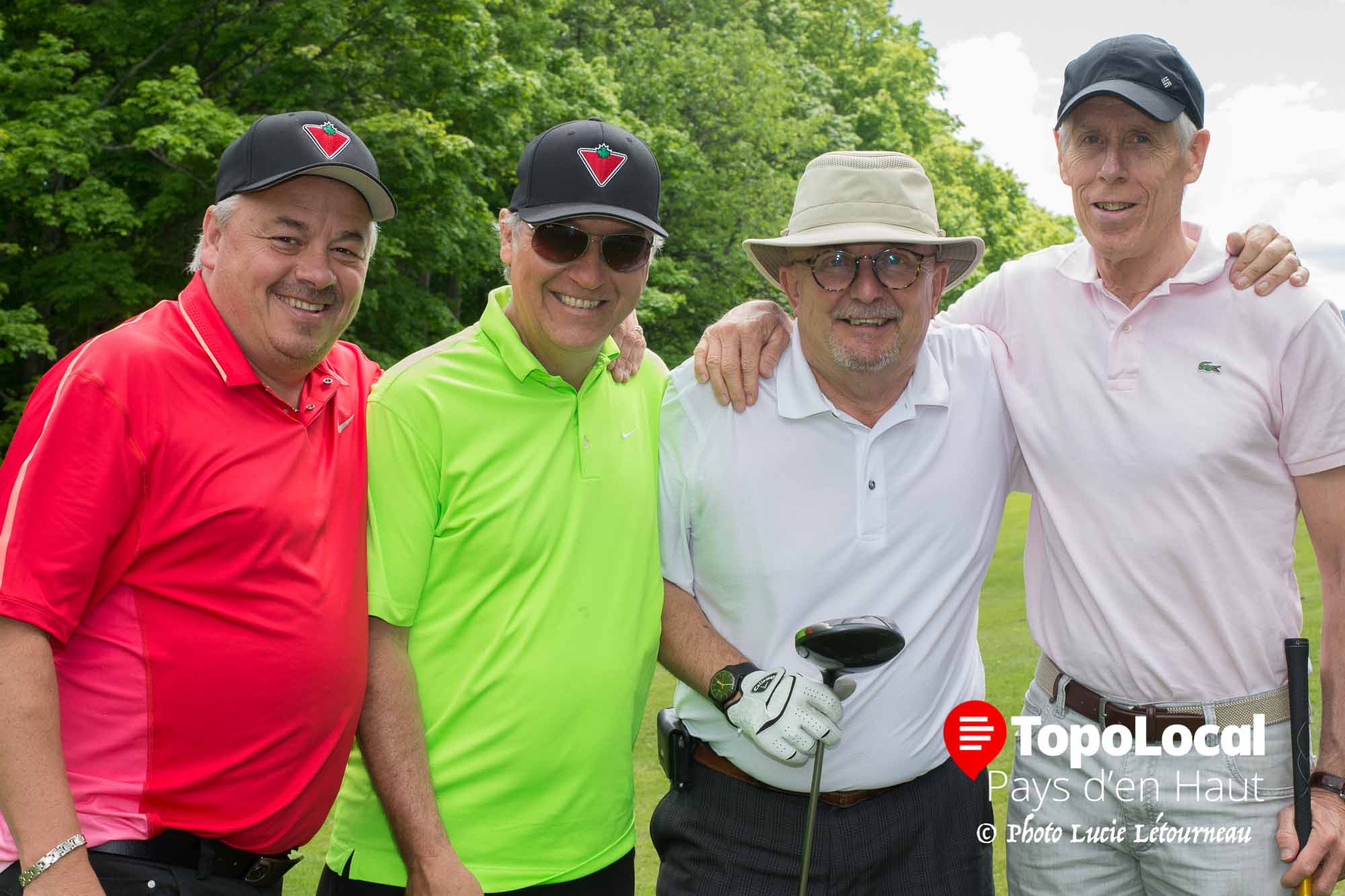 Lors du tournoi de golf Lauda Garceau de Saint-Donat au profit de la Fondation médicale des Laurentides, le président du conseil d'administration jouait avec trois handicas. Il s'agit de Jean Dumas, moi-même et André Voizard. On a performé surtout dans le plaisir et l'amusement lors de ce tournoi bien organisé.