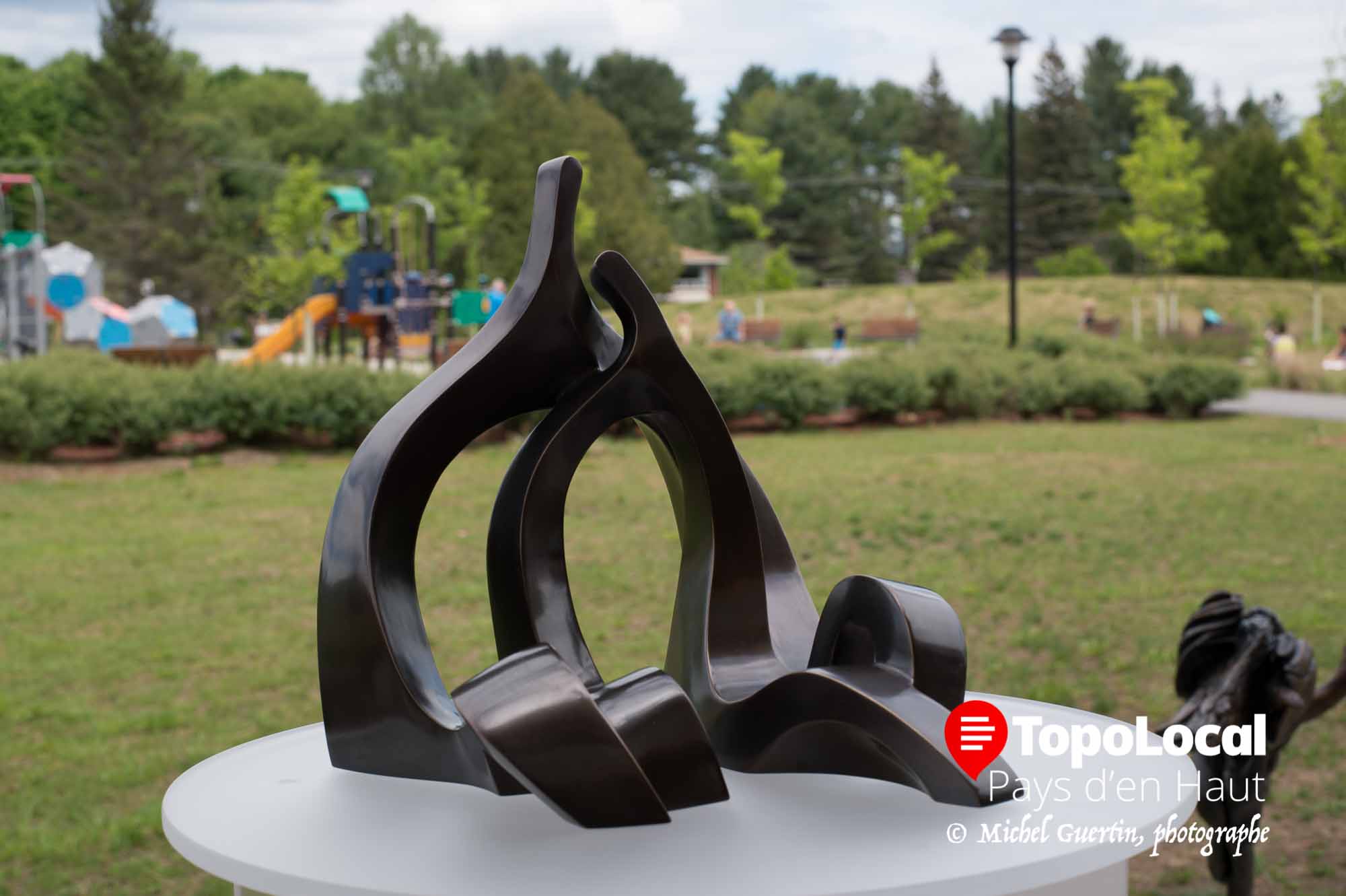 20160604-sainte-adele-printemps-sculpture-place-citoyens-5