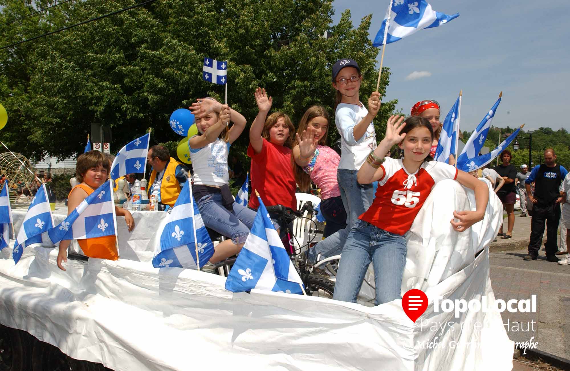 20040624-sainte-adele-saint-jean-parade