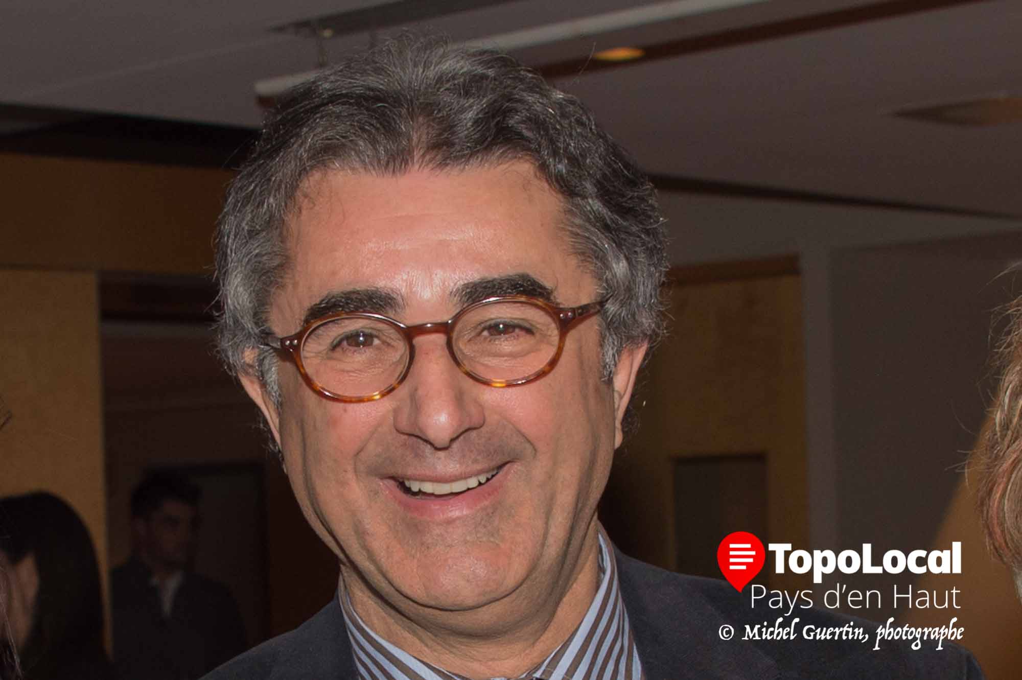 Vicky Cloutier et Andrée Cloutier, respectivement directrice adjointe et directrice générale de l'École Hôtelière des Laurentides ont tenu à déguster et se faire commenter les vins du Domaine Paul Mas par nul autre que Jacques Orhon, grand sommelier et auteur reconnu.