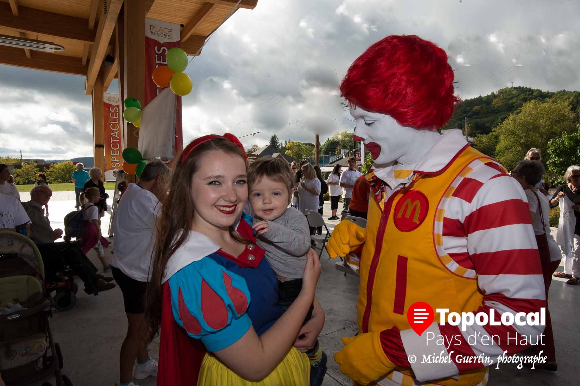 20160918-sainte-adele-marche-maude-thon-place-citoyens-2