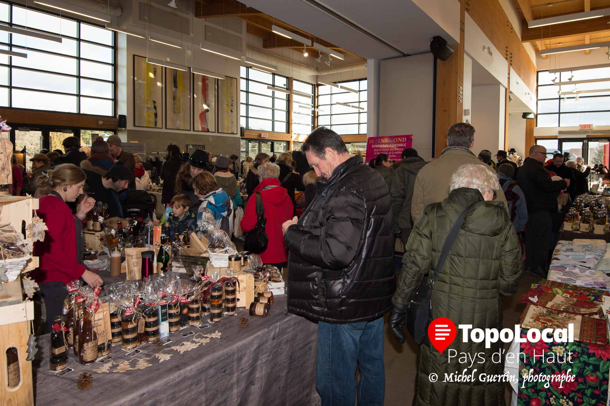 20161203-sainte-adele-marche-noel-place-citoyens-chambre-commerce