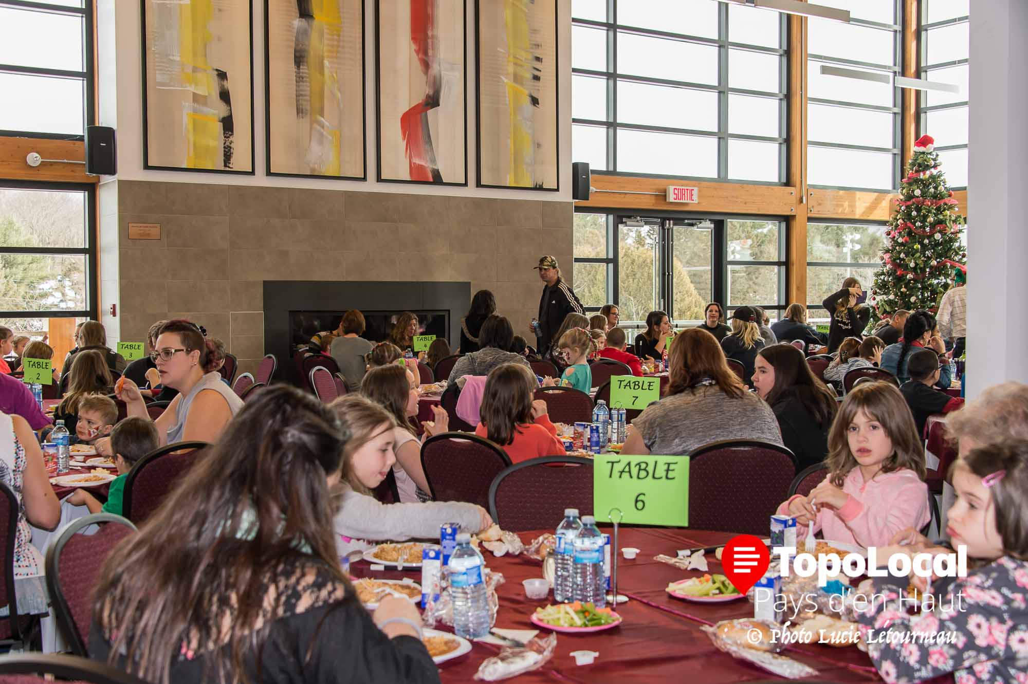 20161210-sainte-adele-depouillement-arbre-noel-ca-coches-4