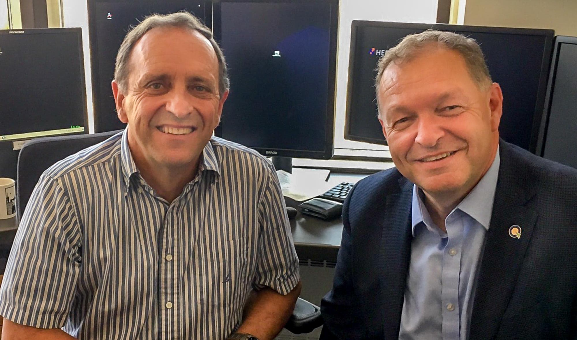 Le docteur Daniel Picard en compagnie du député de Saint-Jérôme Marc Bourcier.