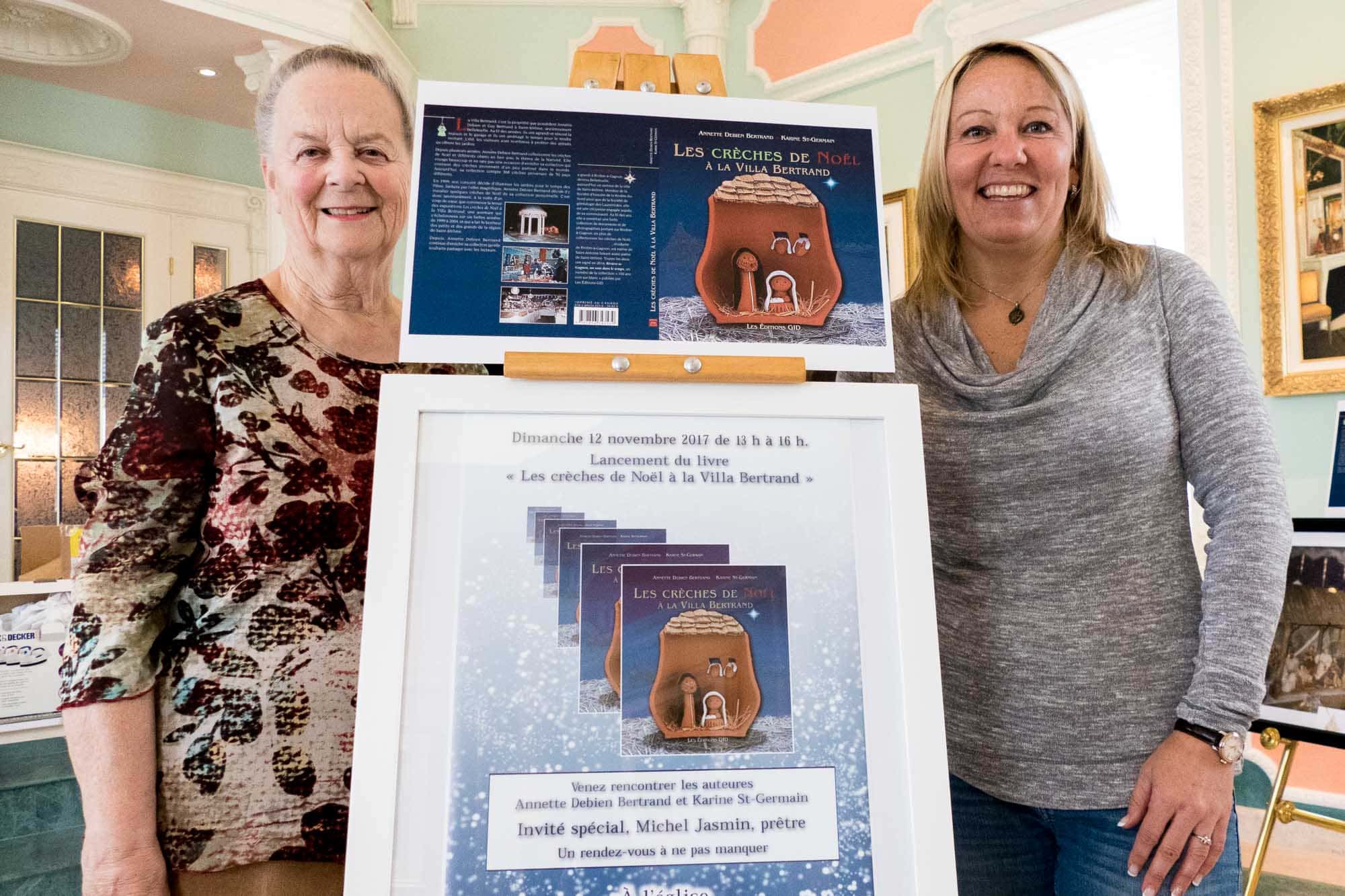 Annette Debien Bertrand et Karine St-Germain ont pris un an pour rassembler, photographier et raconter les centaines de crèches qui étaient exposées à la Villa Bertrand au début des années 2000.