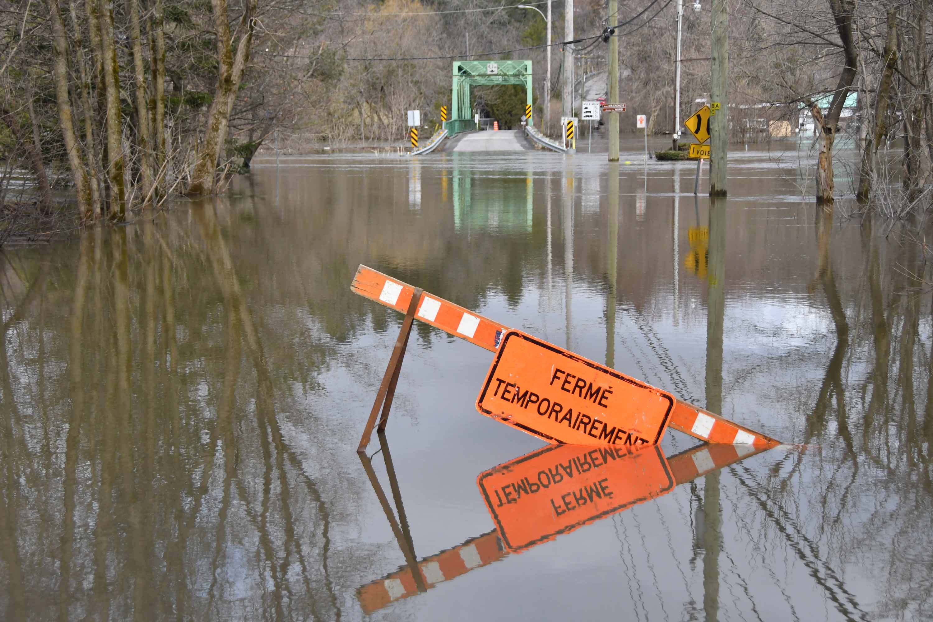 Le pont McKenzie sur la montée Cyr à Saint-Colomban, fermé du 22 au 30 avril 2019. Photo par Alain St-Jean