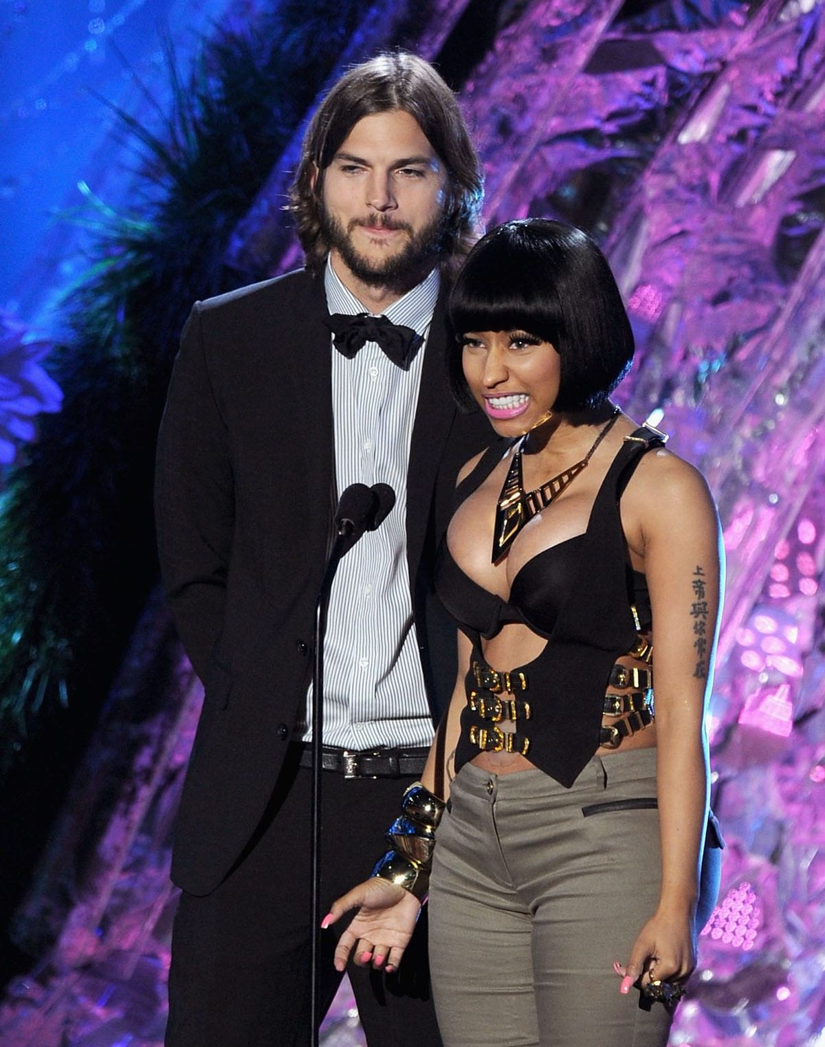 MTV Movie Awards Fug: Kutcher and Minaj