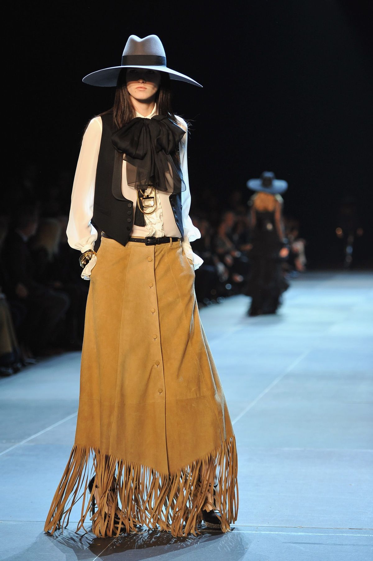 Paris Fugshion Week: YSL Spring/Summer 2013