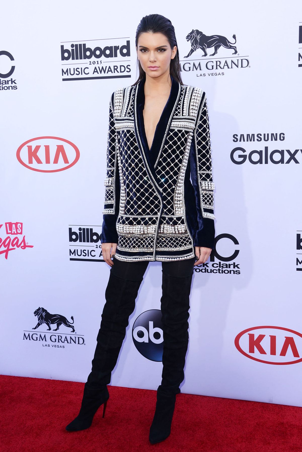 kendall jenner billboard music awards