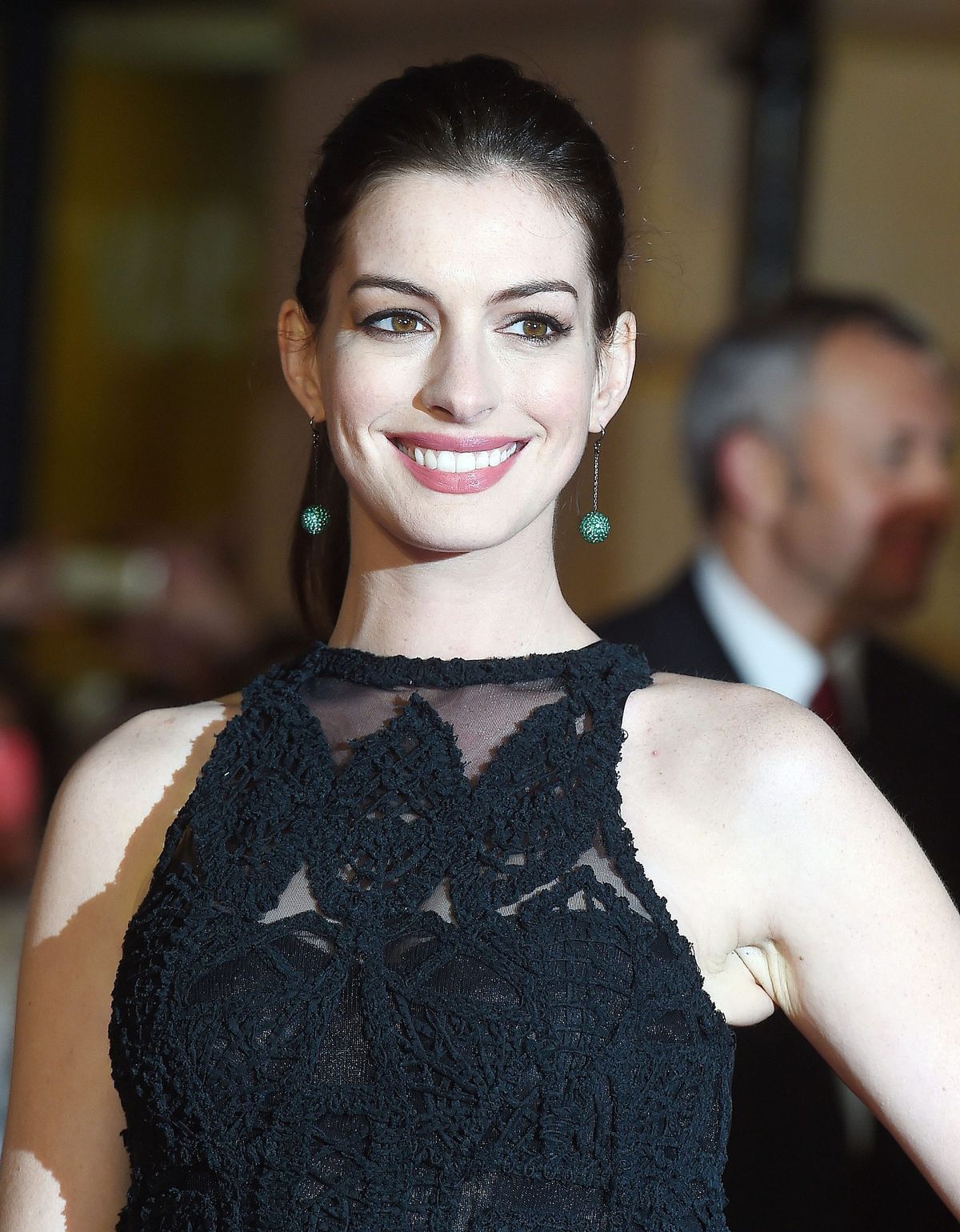 Anne-Hathaway-Intern-UK-Premiere