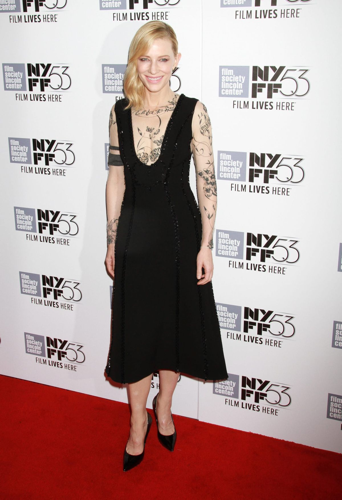 Fug or Fab: Cate Blanchett in AOUADI