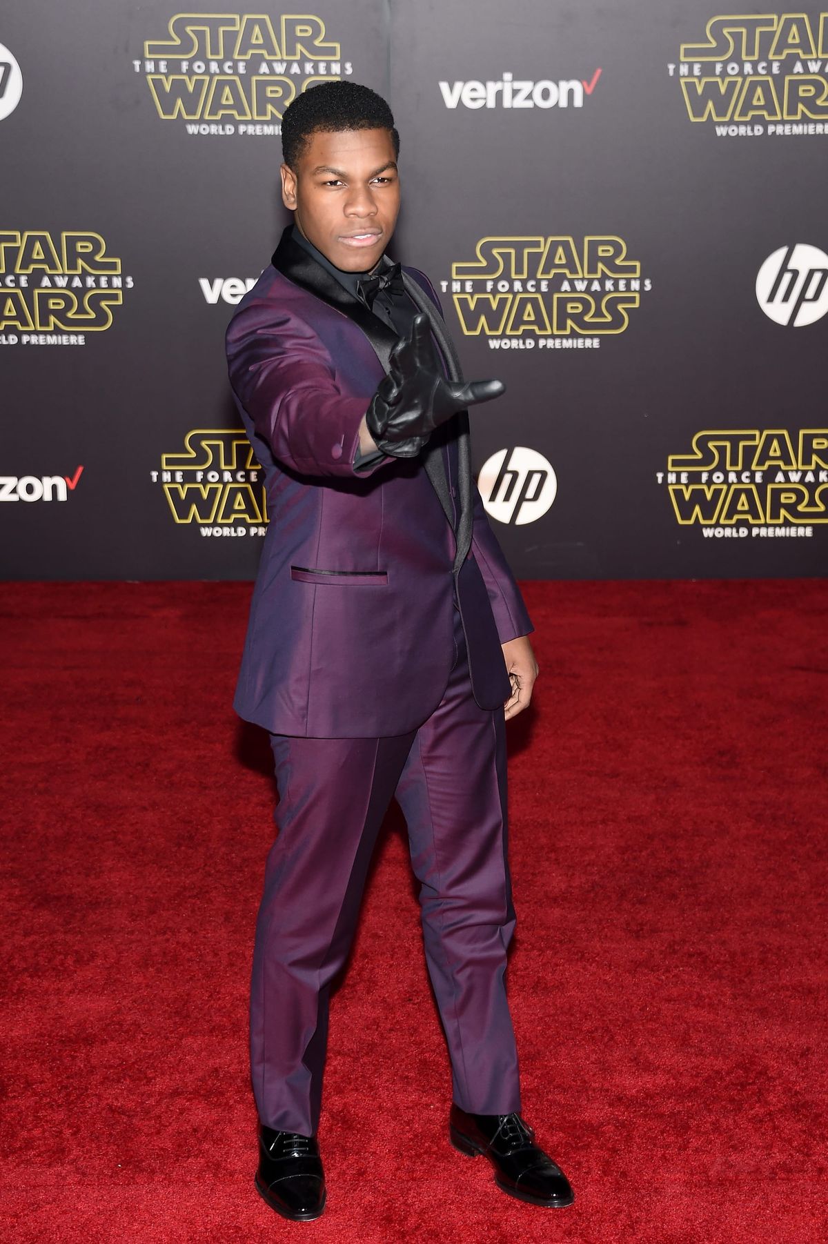 john boyega star wars the force awakens premiere los angeles