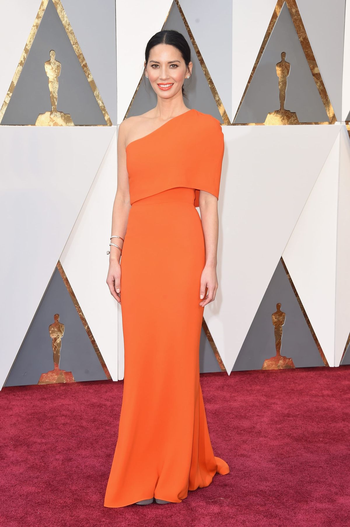 Oscars Well Played: Olivia Munn in Stella McCartney