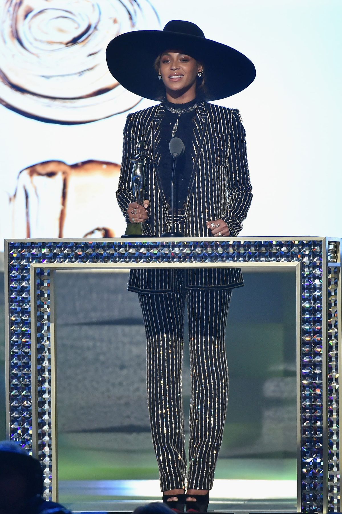 CFDA Awards Dramatically Played: Beyonce in Givenchy