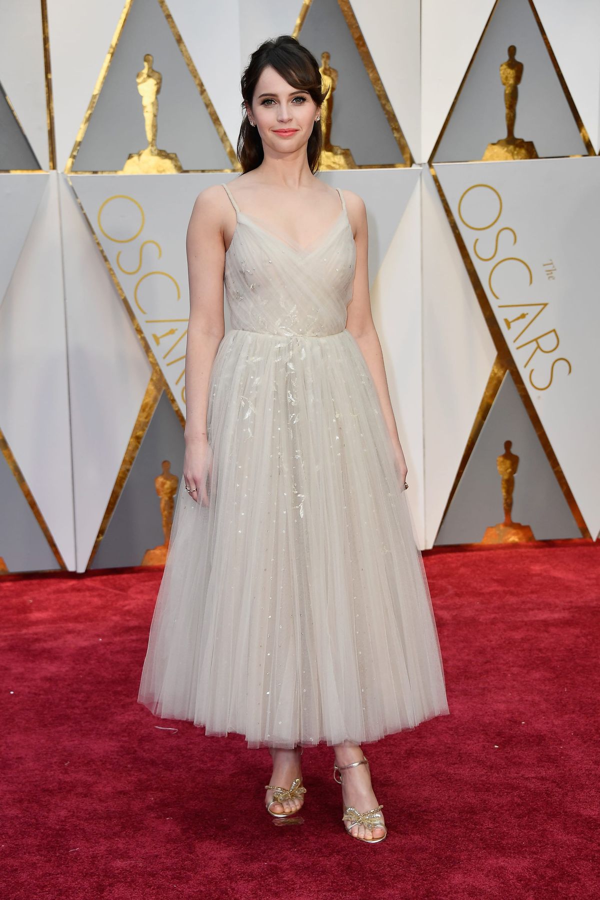 Oscars: Felicity Jones Is SO DRAB