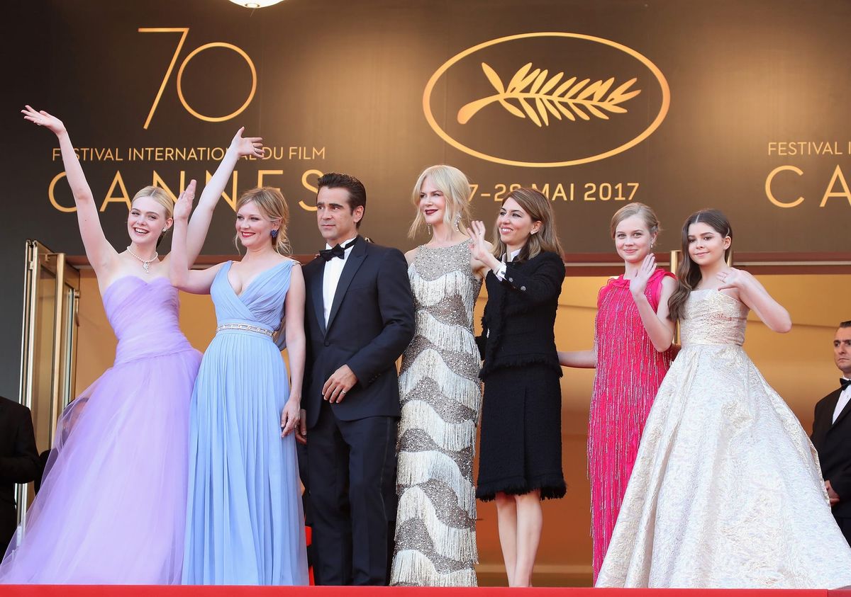 FINALLY Kirsten Dunst Shows Up at Cannes
