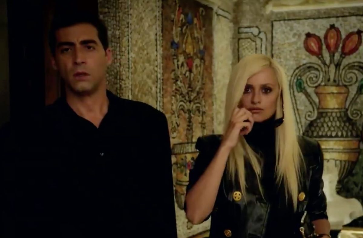 We Should Probably Watch The American Crime Story: The Assassination of Gianni Versace Trailer