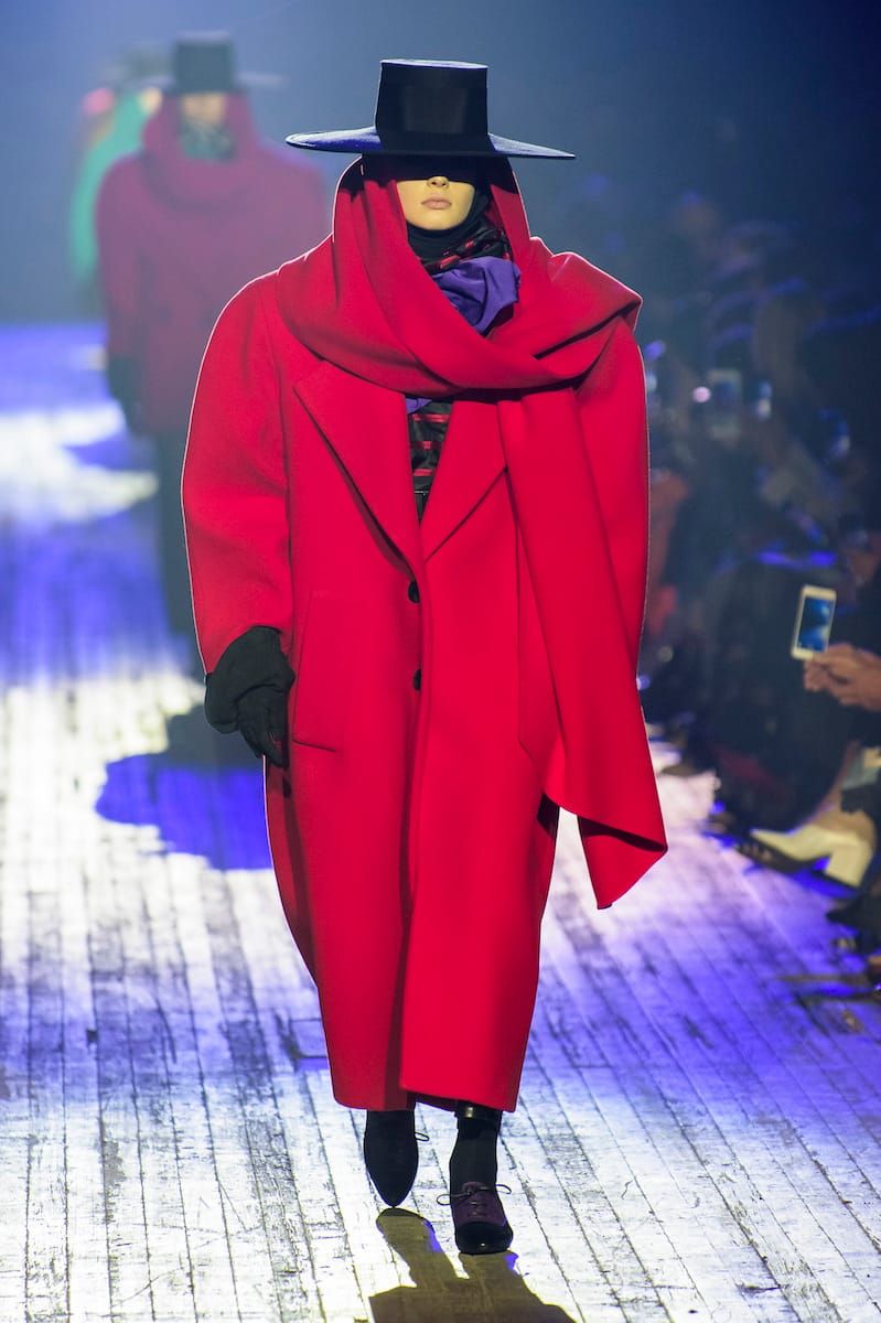 Marc Jacobs Is All Big Coats, Boxy Shoulders, and '80s Prom Realness