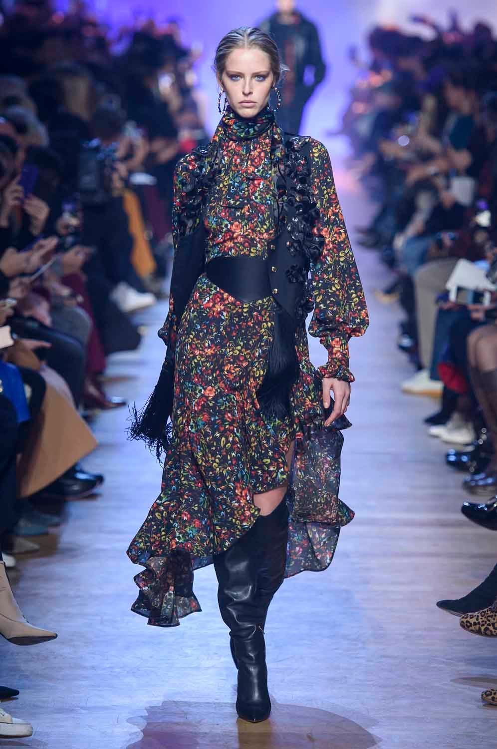 Unlike Valentino, Elie Saab Is All ABOUT Waistbands Right Now