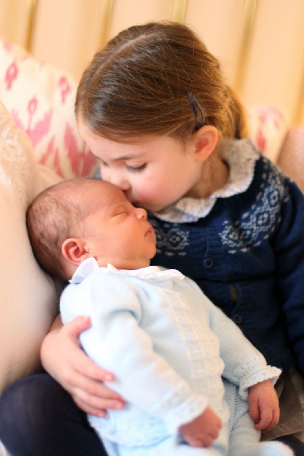 There Are New Pictures of Prince Louis!