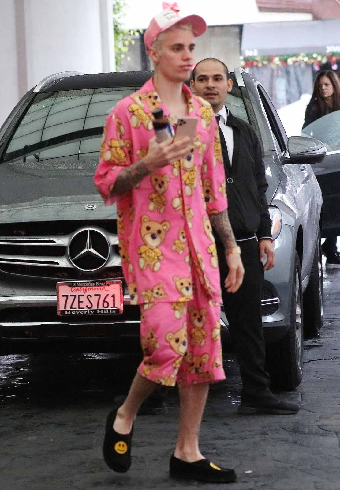 Justin Bieber Loves: Jammies