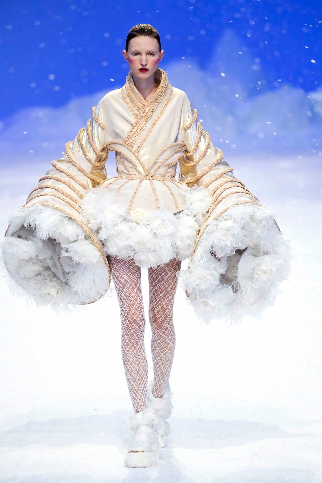 Weekend Couture Catch-Up: Behold The Unique Artistry of Guo Pei