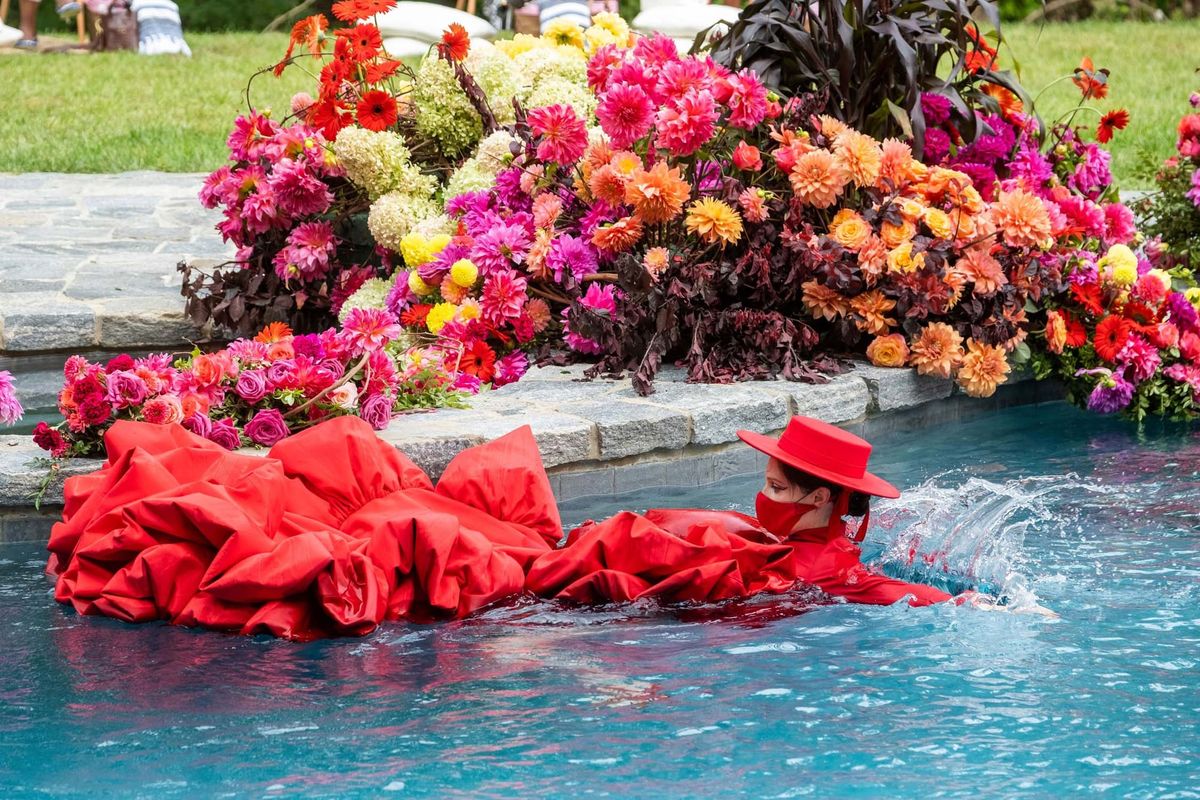 Coco Rocha Closed Christian Siriano By Wading Into His Pool