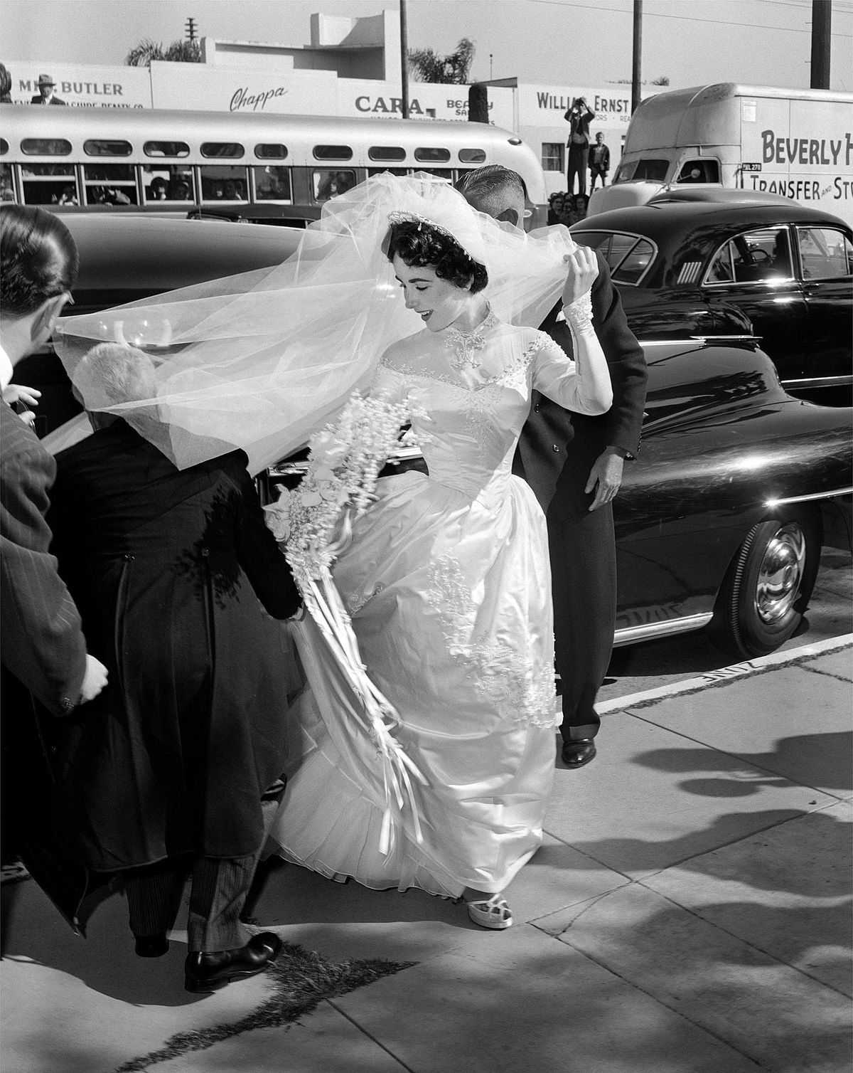 Hollywood Wedding Rewind(s): Elizabeth Taylor Marries a Variety of People