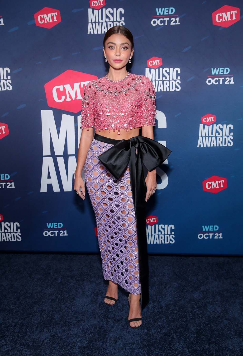 Sarah Hyland Co-Hosted the CMTs Last Night