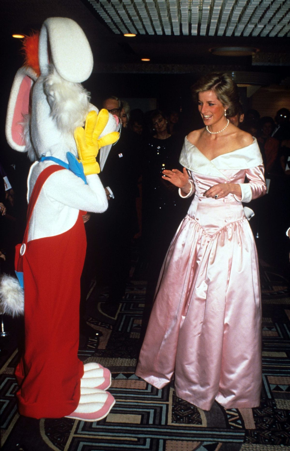 Do You Want to See a Photo of Princess Diana Meeting Roger Rabbit?
