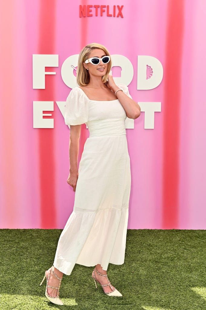 Paris Hilton Promotes Her New Food Show Looking VERY Reasonable