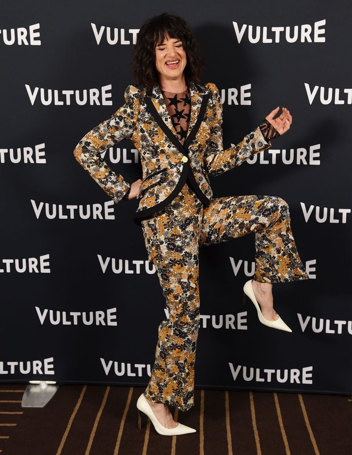 Juliette Lewis Continues to Deliver for Yellowjackets