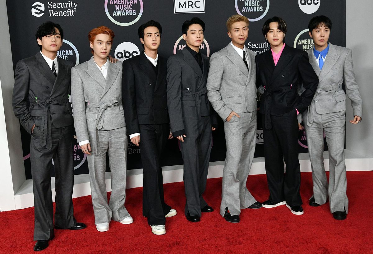 The AMAs Truly Celebrated Boy Bands