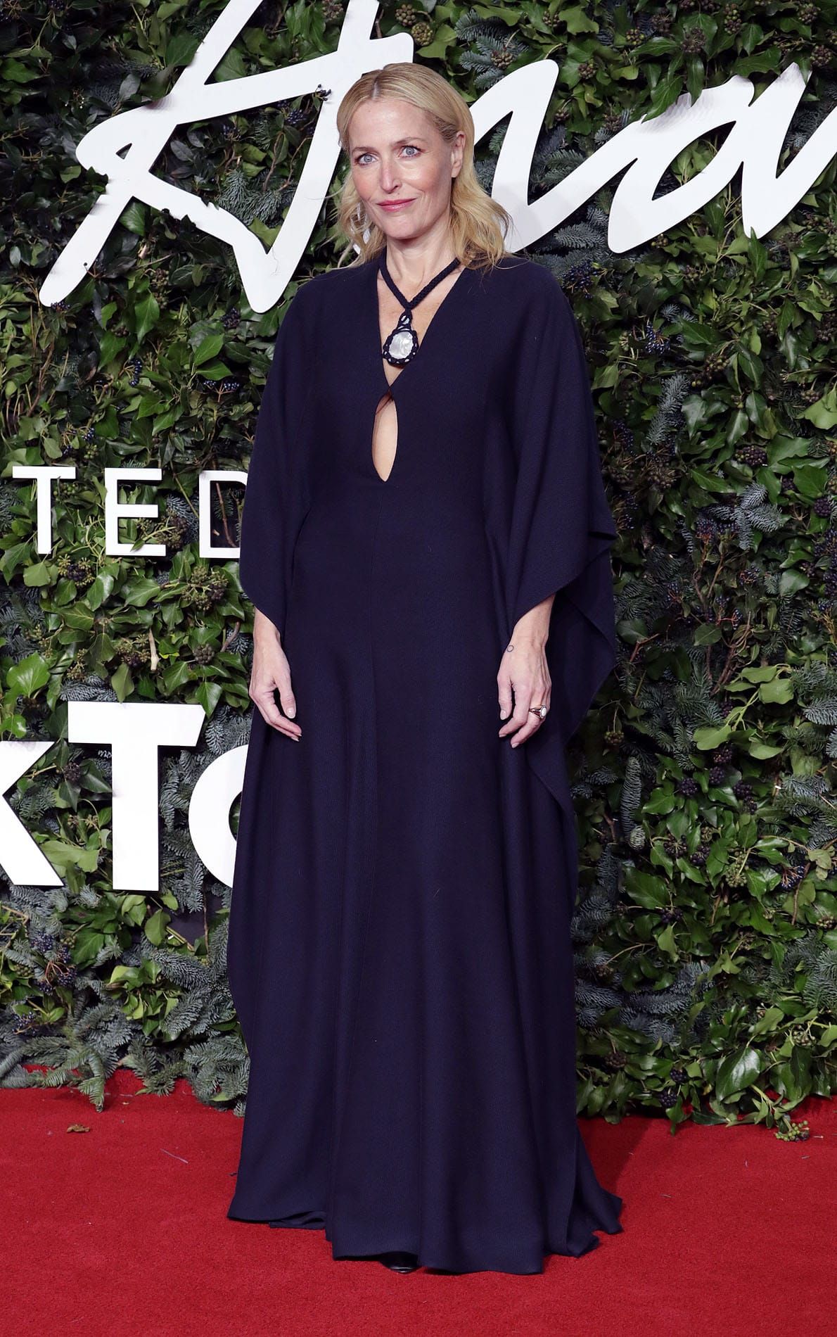 Behold! Your Less Bonkers Looks From the British Fashion Awards!