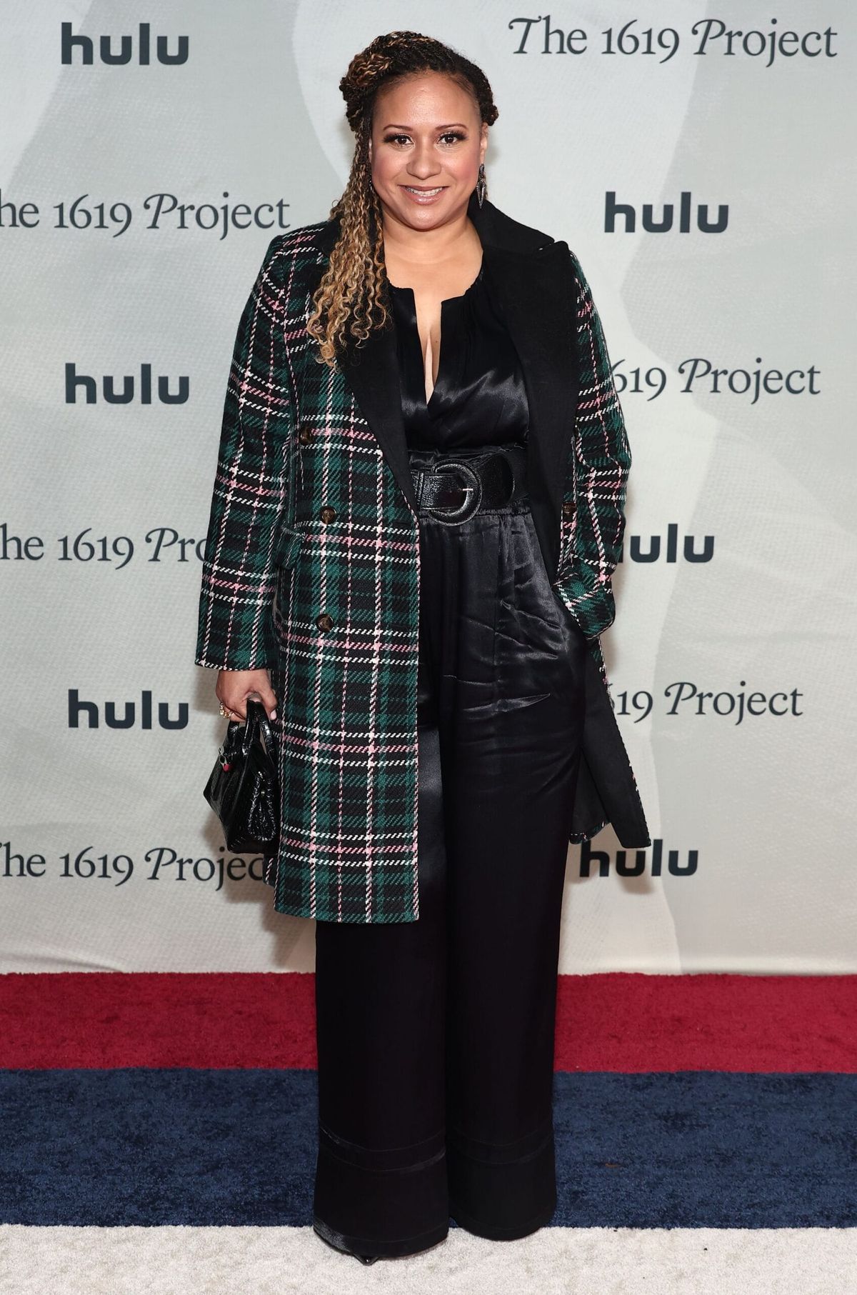 Wanna Close Out Your Week With a Great Coat on Tracie Thoms?