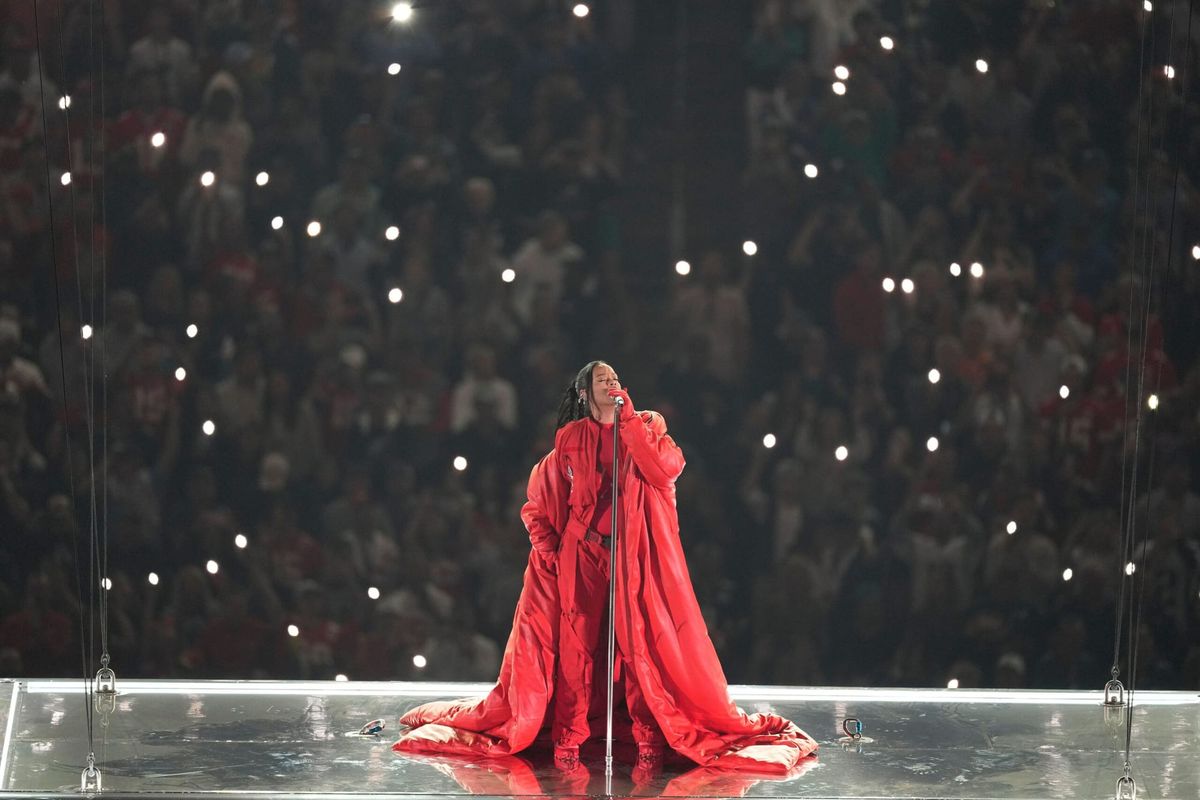 Rihanna, Obviously, Led the Parade of Celebs at the Super Bowl