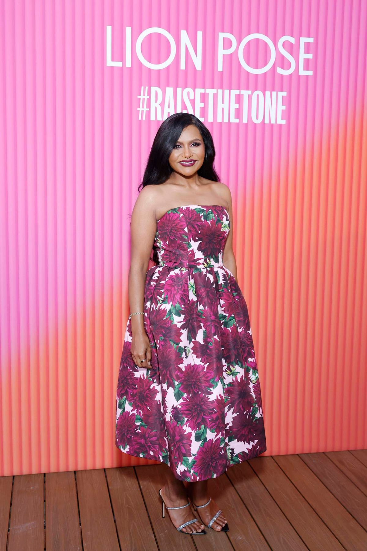Mindy Kaling Delivers a Floral