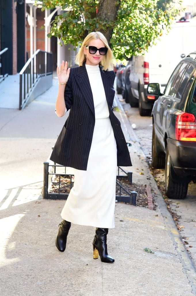 Naomi Watts Looks Very Chic Here