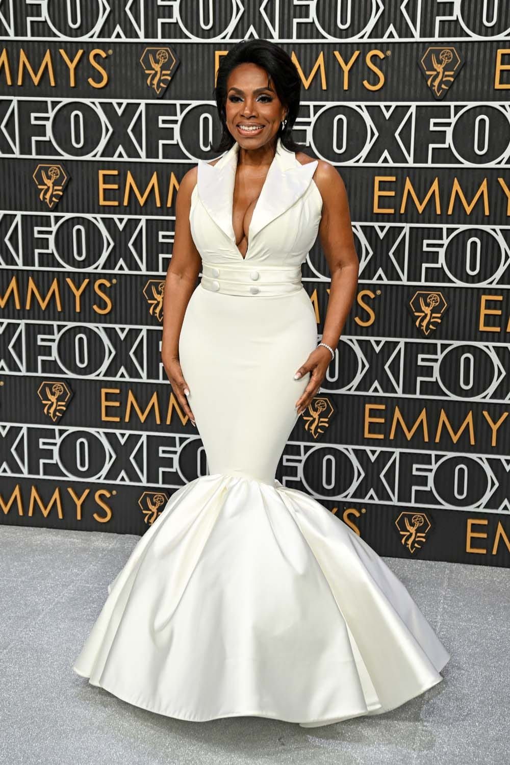 Sheryl Lee Ralph Floated Into the Emmys on a Siriano Cloud